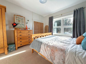 Photo 15- click for photo gallery